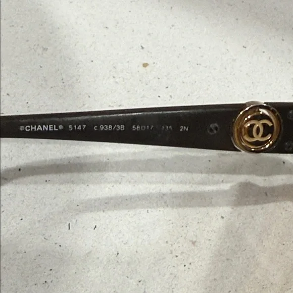 CHANEL Italy Vintage Tortoise Shell light Honey color Sunglasses 🕶️ & hard Case - Picture 4 of 16